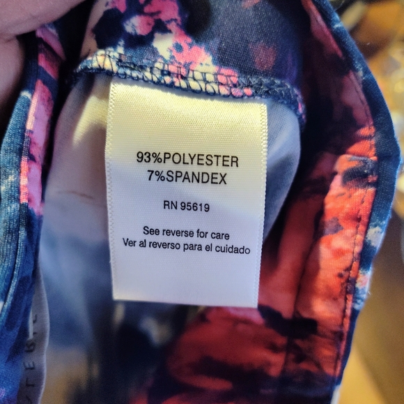 Size - Picture 6 of 6